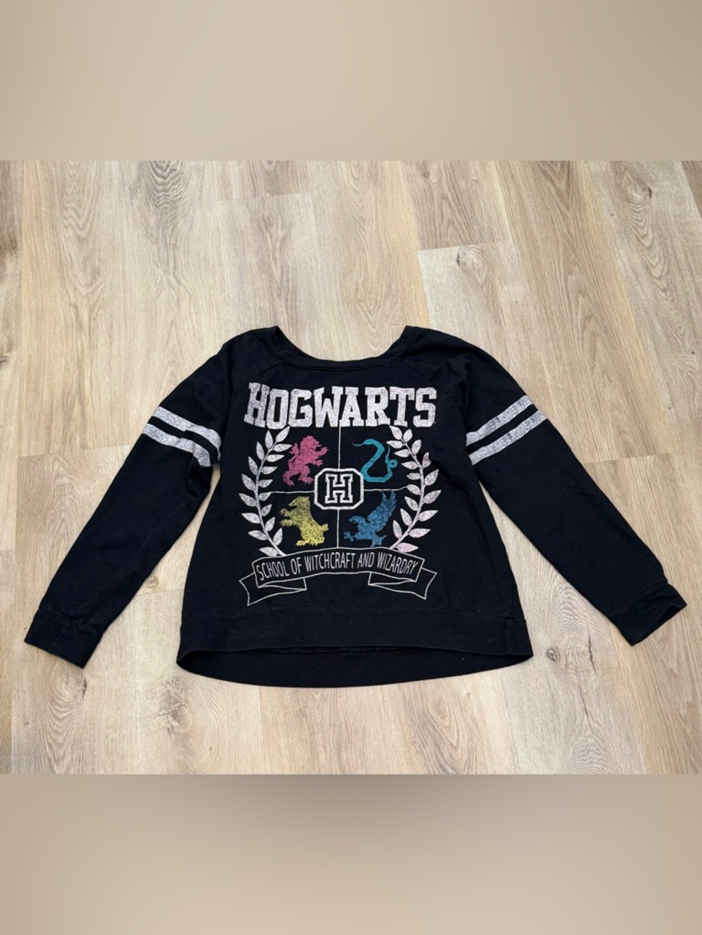 Harry Potter Hogwarts Crest Crewneck Sweatshirt